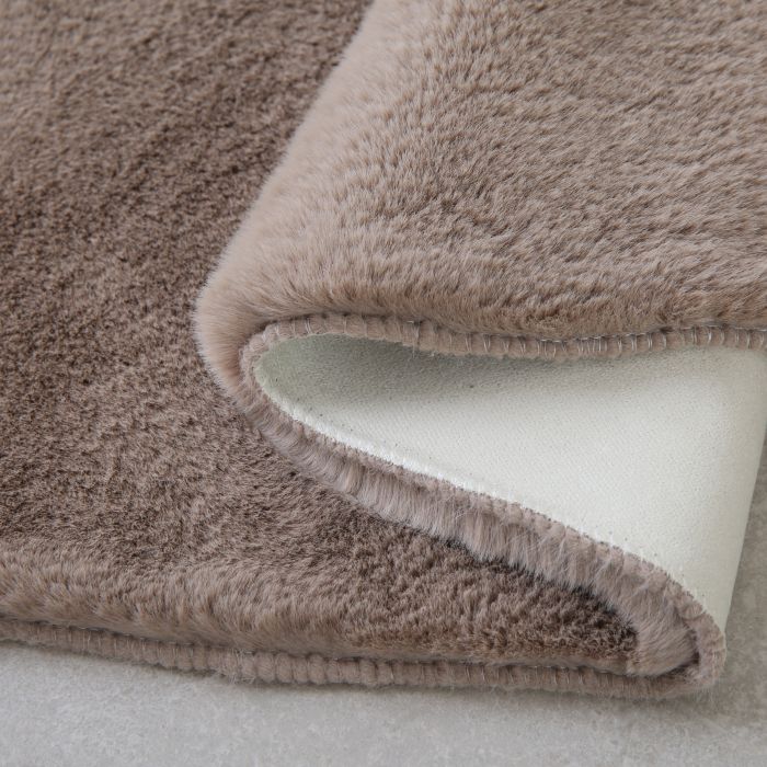 Caty Herz kinderteppich einfarbiger fluffy hochflor 90x90cm beige